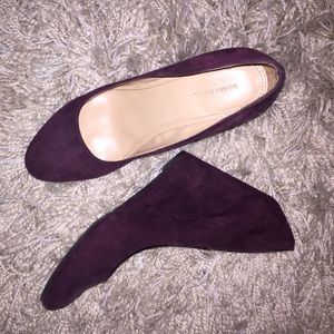 Banana Republic Suede Wedges